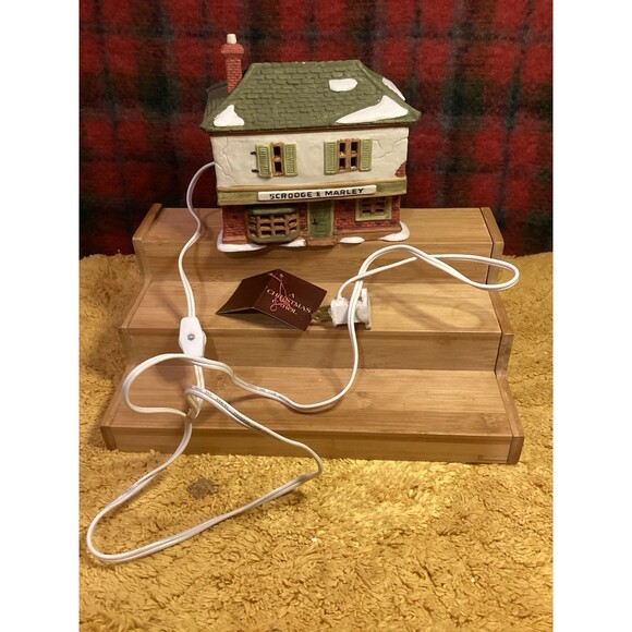 Dept 56 Scrooge & Marley Counting House 1986 Dickens Village Series Heritage - Picture 4 of 16